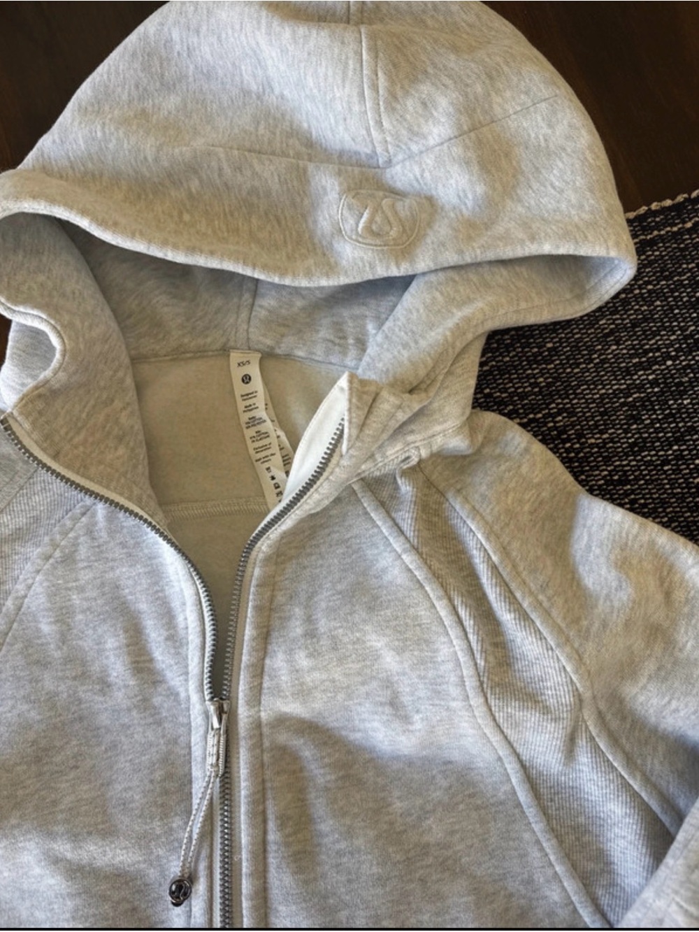 Lululemon Scuba - Picture 2 of 3
